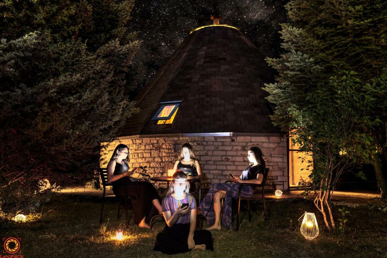 Theasis-Igloo Villa ปรามานตา ภายนอก รูปภาพ