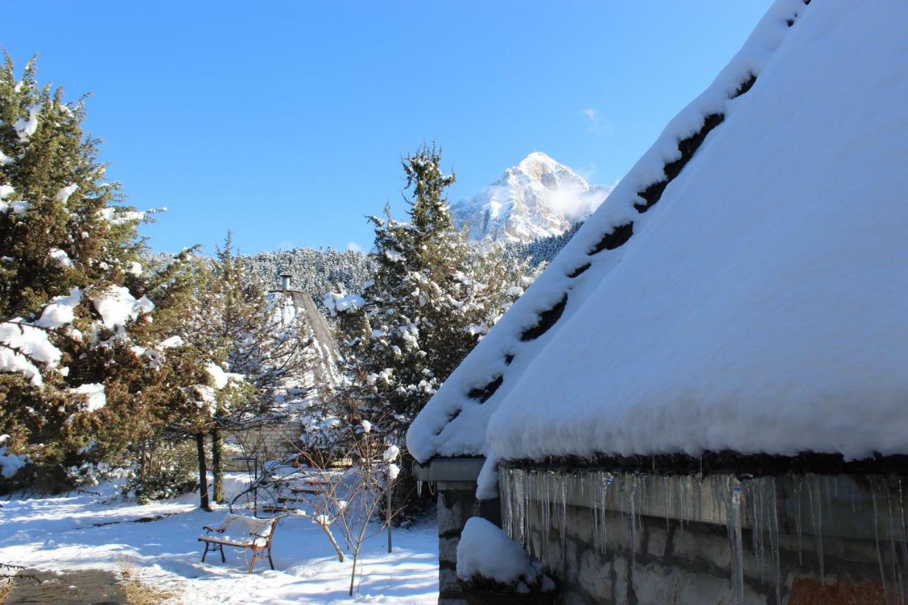 Theasis-Igloo Villa ปรามานตา ภายนอก รูปภาพ