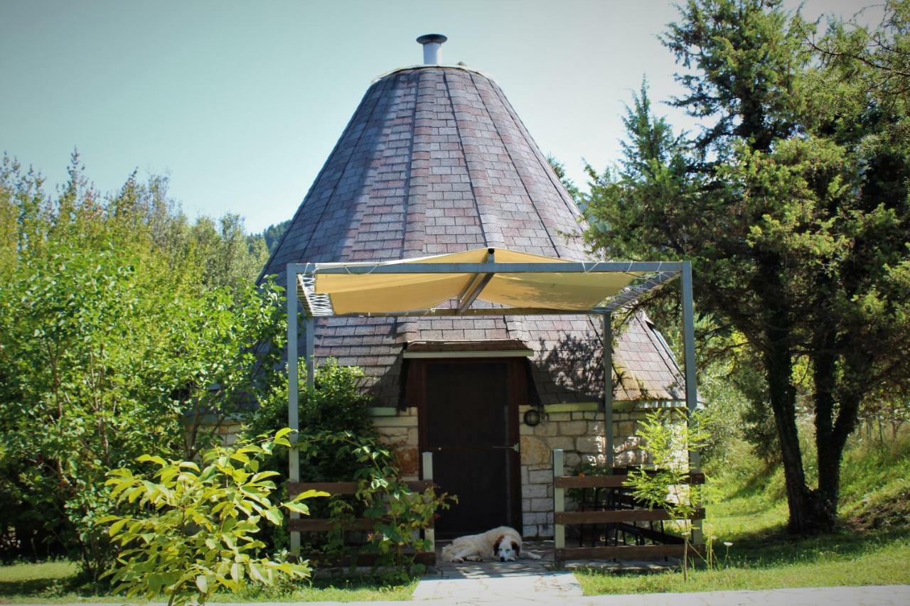 Theasis-Igloo Villa ปรามานตา ภายนอก รูปภาพ